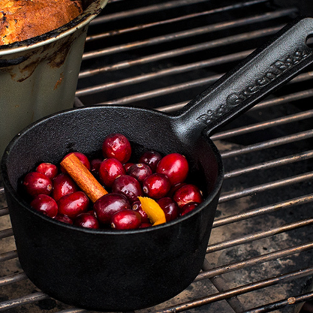 Big Green Egg Poêlon à sauce en fonte avec pinceau